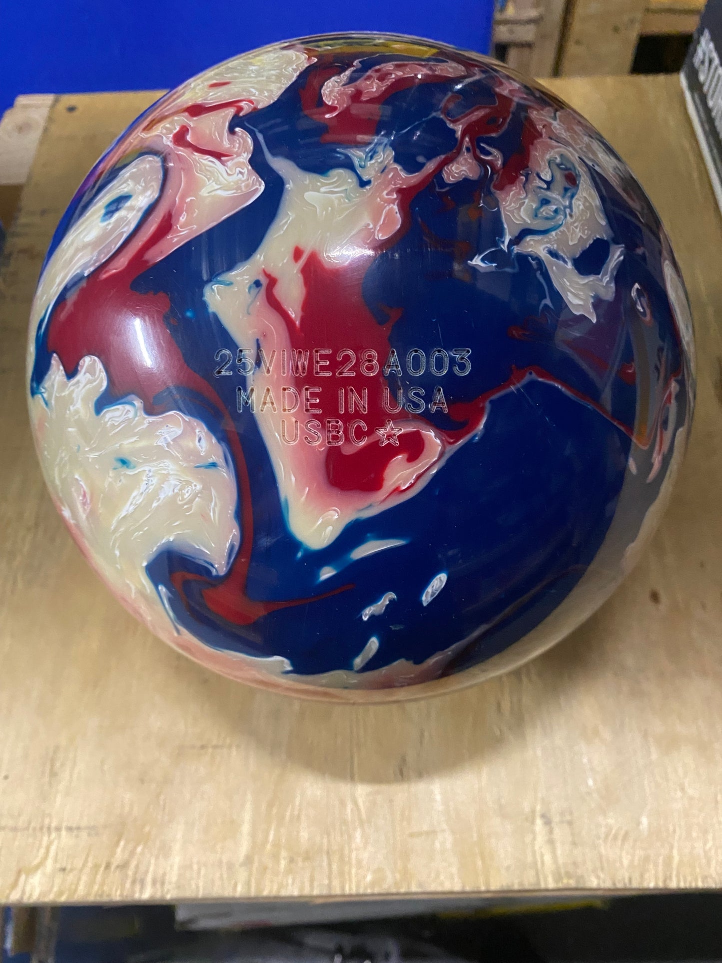 Ion Pro Solid Red/White/Blue #A003