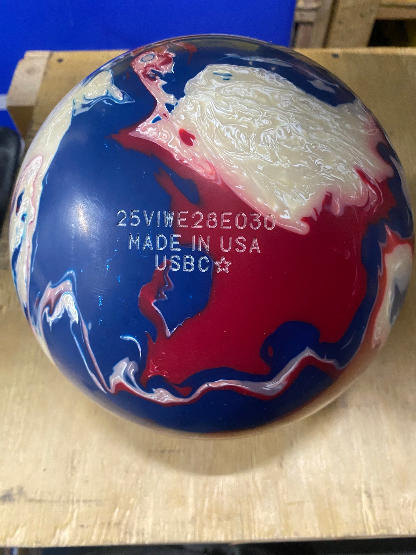 Ion Pro Solid Red/White/Blue #E030