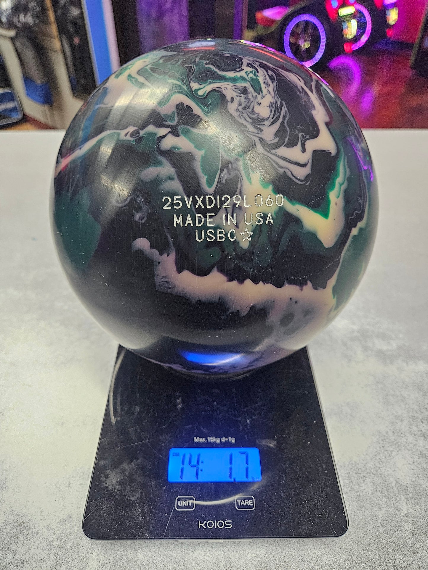 Used Equinox Solid 14lb #L060