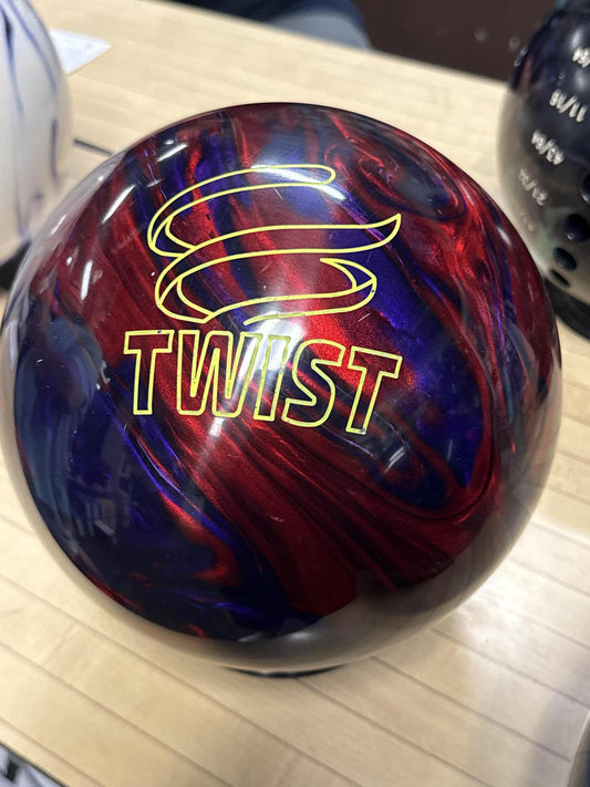 (Used) Twist Red/Purple #1037