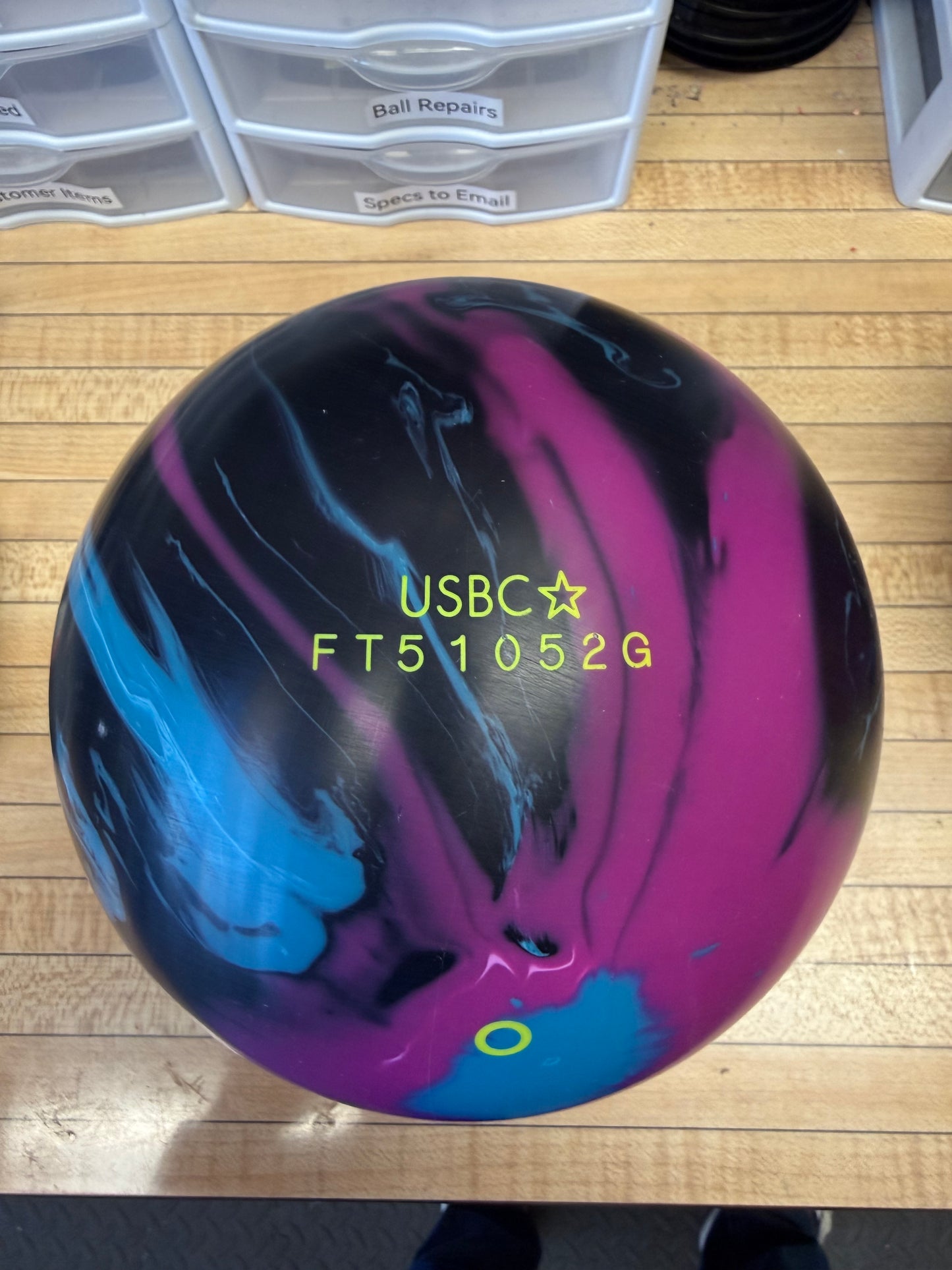 Used Mantra Solid 15lb #052G