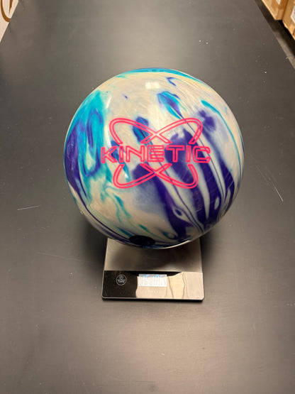Used Kinetic Sapphire Ice 15lb #127D
