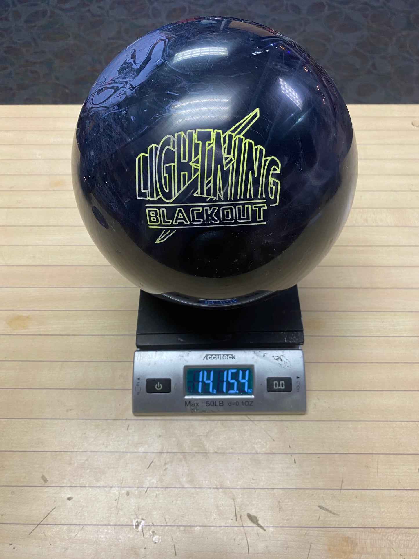 Used Lightning Blackout 15lb #F052