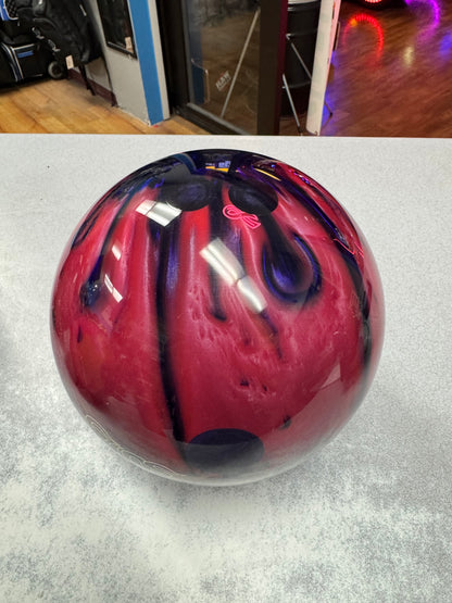 Used Tropical Surge Pink/Purple 15lb #082M
