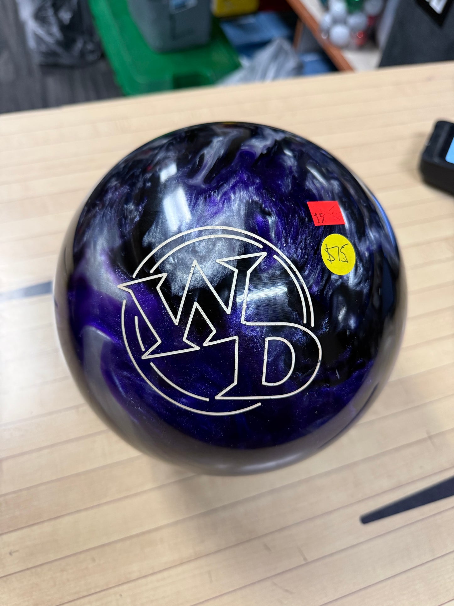 Used White Dot Black/Purple/Silver 15lb #003K