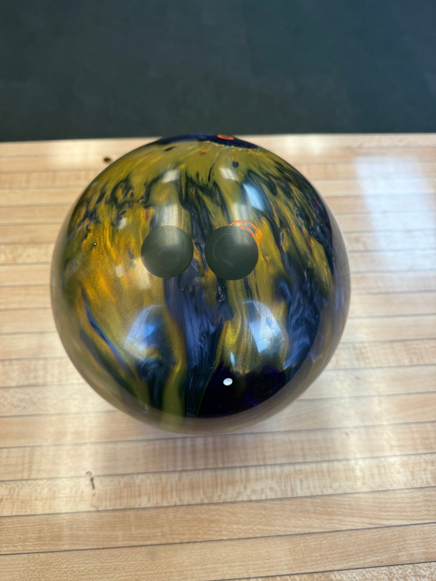 Used Entity Pearl 15lb #136P