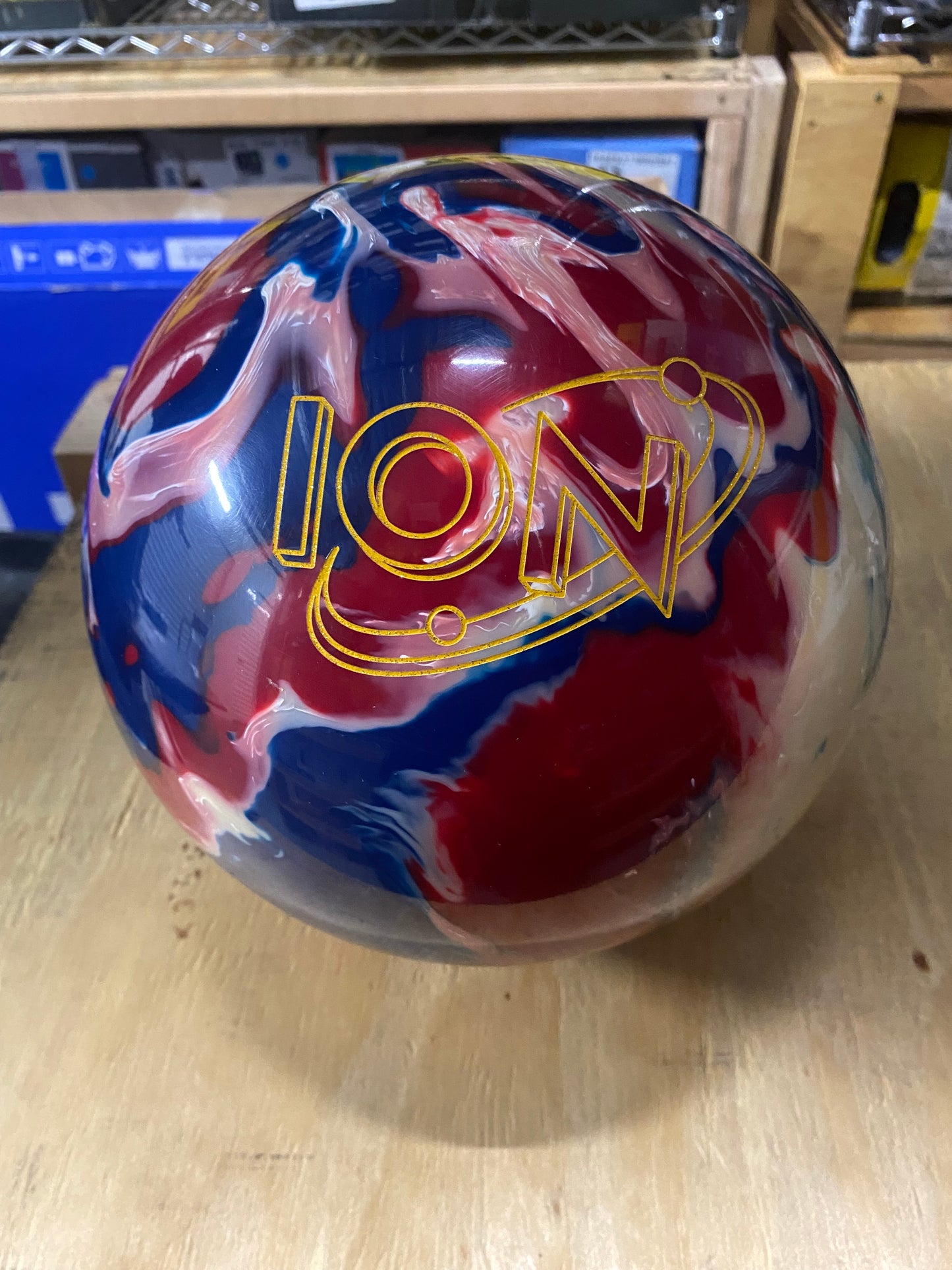 Ion Pro Solid Red/White/Blue #G001