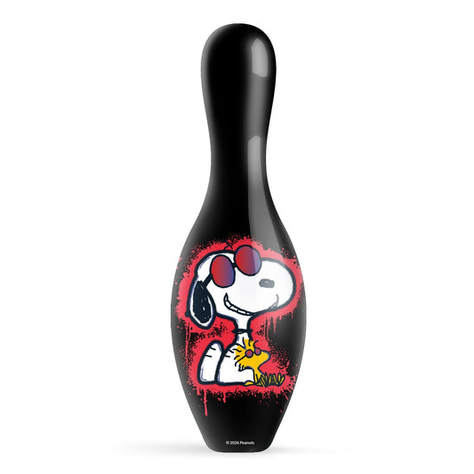 Peanuts Snoopy Graffiti Pin