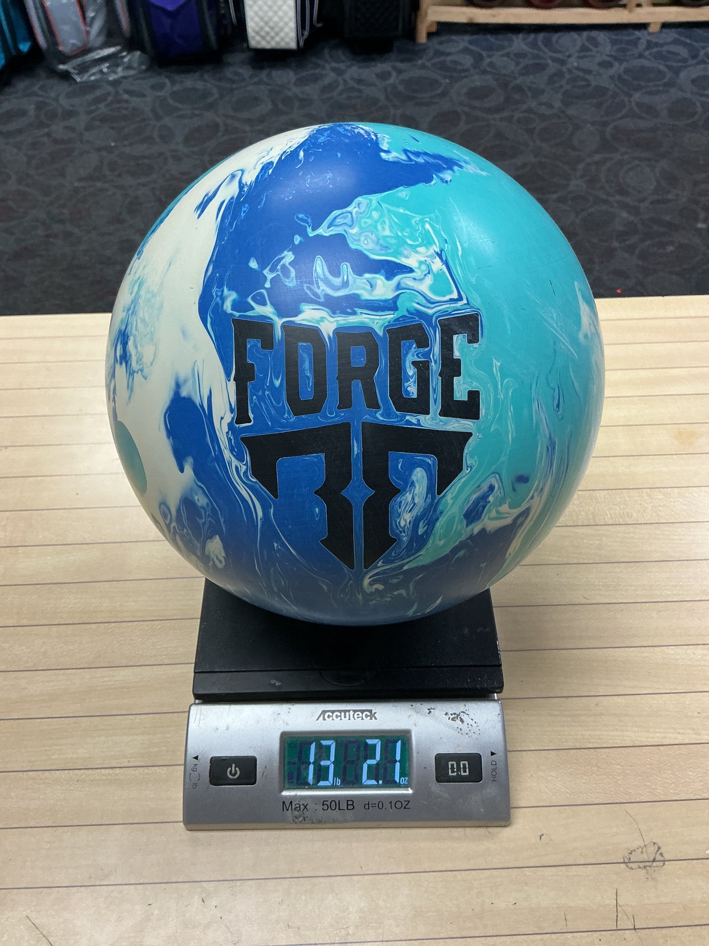 Used SubZero Forge 13lb #5477