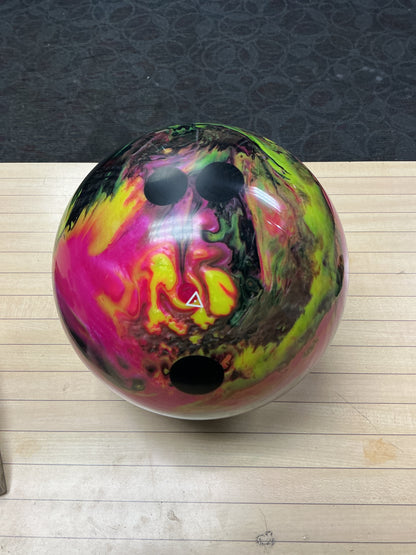 Used Pyramid Path Pink/Black/Green 13lb #1801