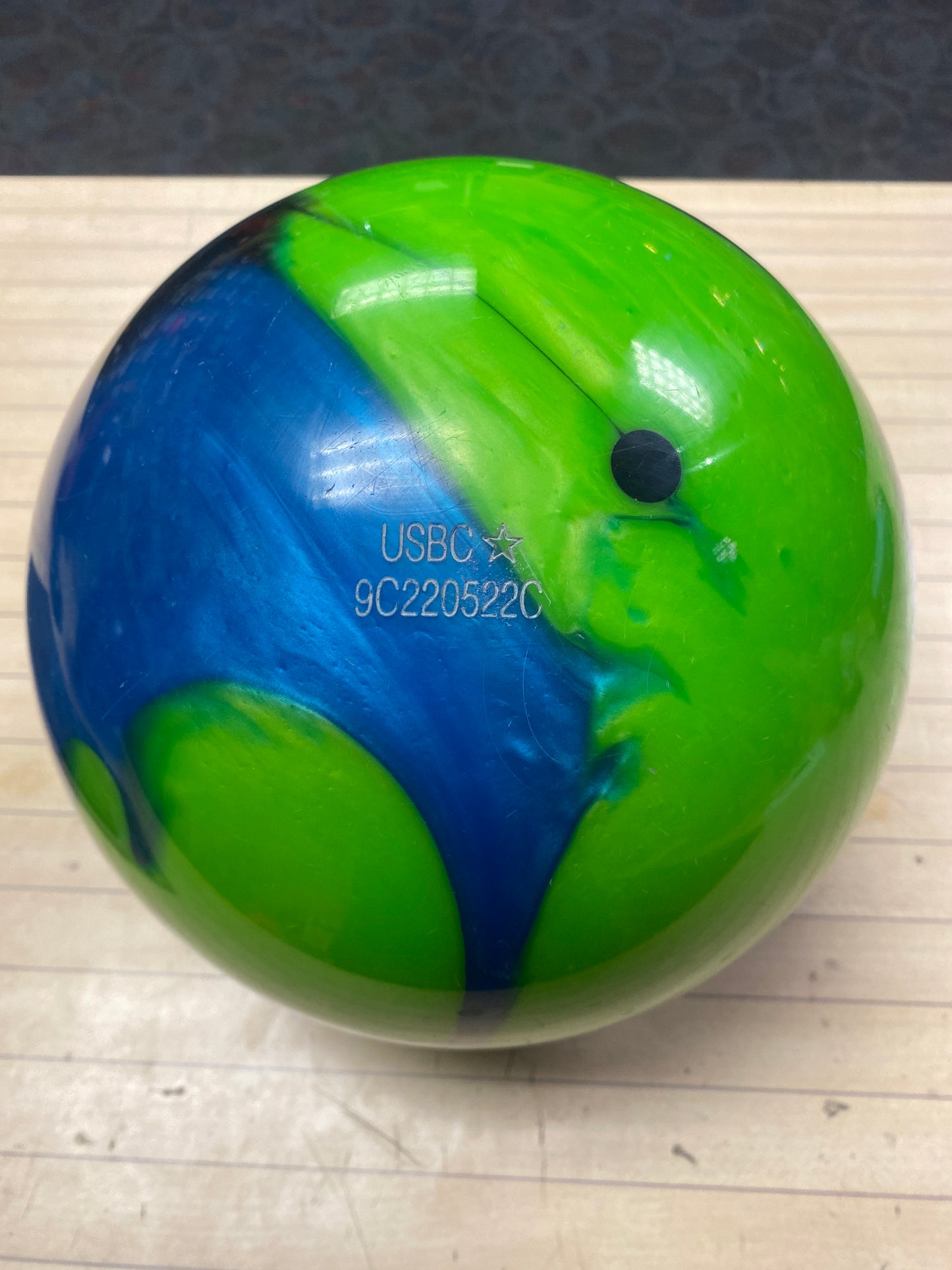 Used Maxim 12lb #522C